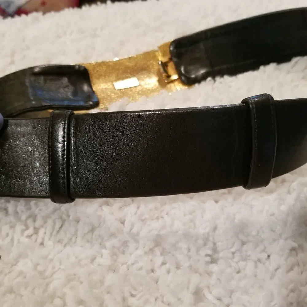 Vtg Accessocraft NYC Black/Gold Belt